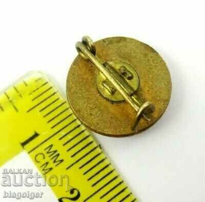 OLD FOOTBALL BADGE-ROMANIAN FOOTBALL FEDERATION-EMAIL with price 7.99 BGN | € 4.09 OLD FOOTBALL BADGE-ROMANIAN FOOTBALL FEDERATION-EMAIL with price 7.99 BGN | € 4.09