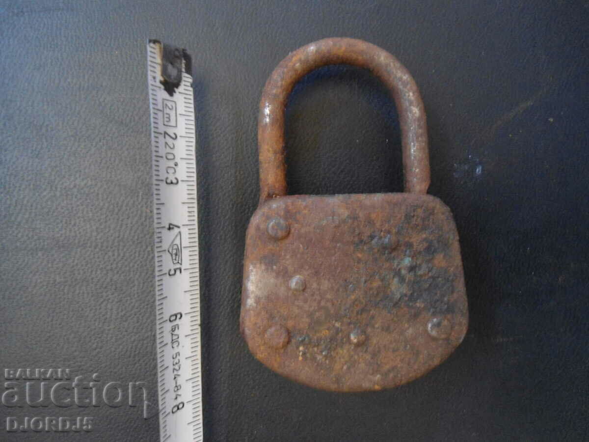 Auction Old locksmith, "Stakhanov" Petrich Auction Old locksmith, "Stakhanov" Petrich