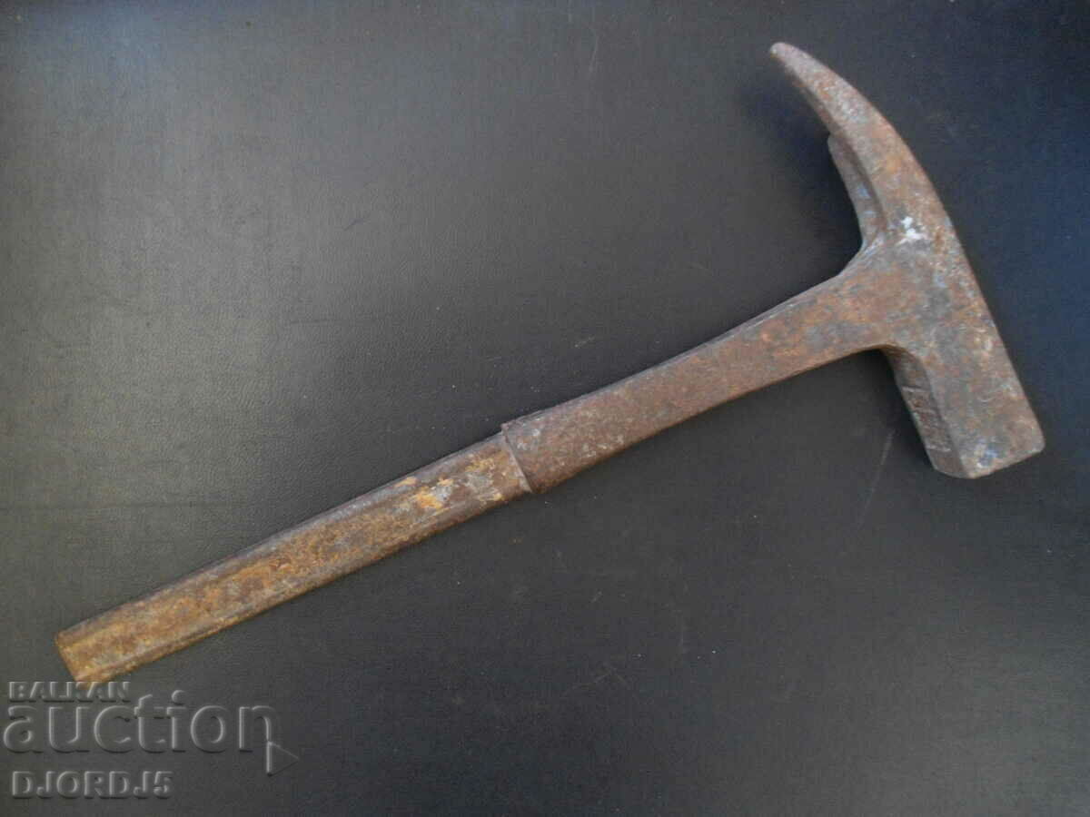 Old formwork hammer, markings with price 7.00 BGN | € 3.58