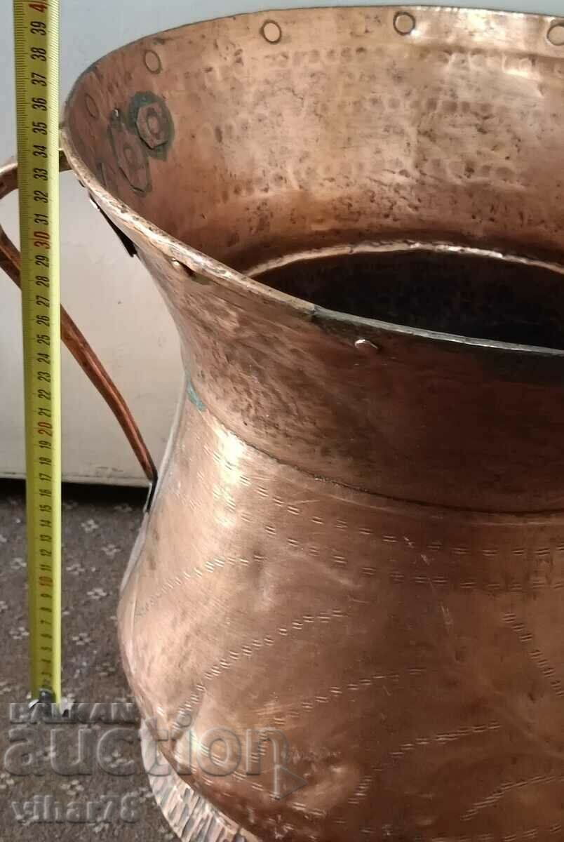Delivery of A large solid copper vessel Delivery of A large solid copper vessel