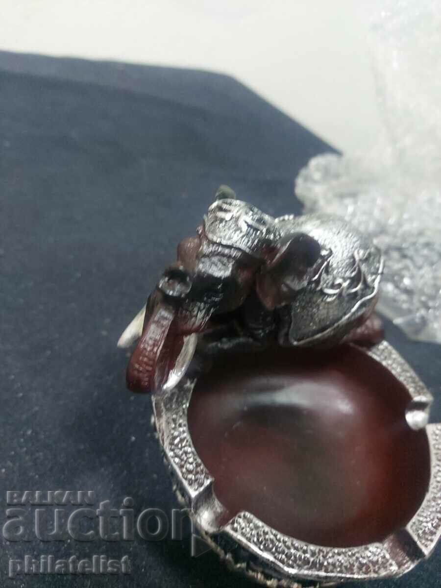 ashtray #6 with price 6.00 BGN | € 3.07 ashtray #6 with price 6.00 BGN | € 3.07