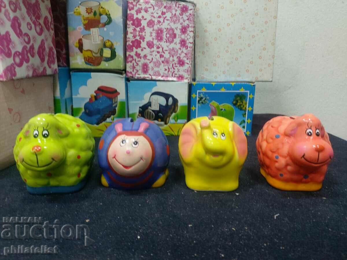 4 pieces - children's money boxes! with price 12.00 BGN | € 6.14
