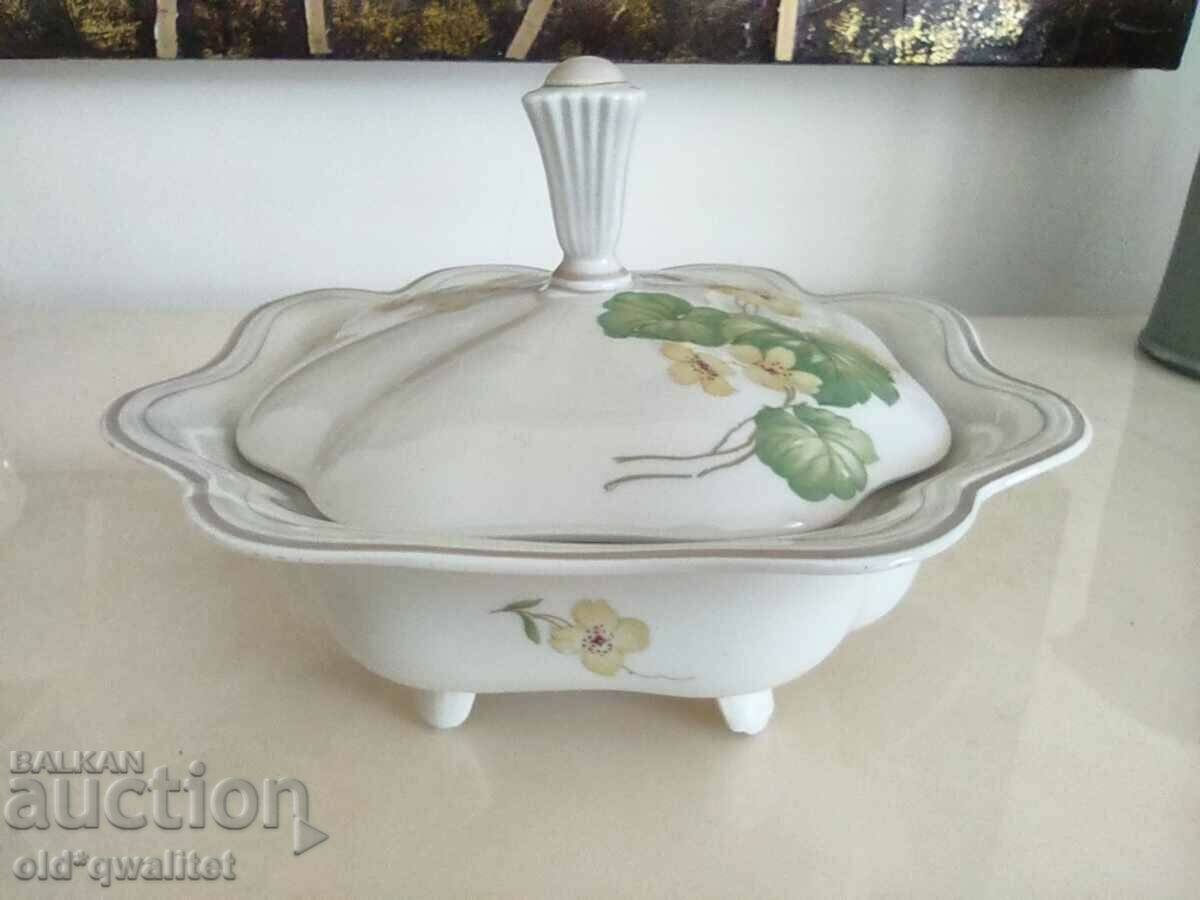 Porcelain flower pot - Germany Weimar, stamps with price 197.00 BGN | € 100.72 Porcelain flower pot - Germany Weimar, stamps with price 197.00 BGN | € 100.72