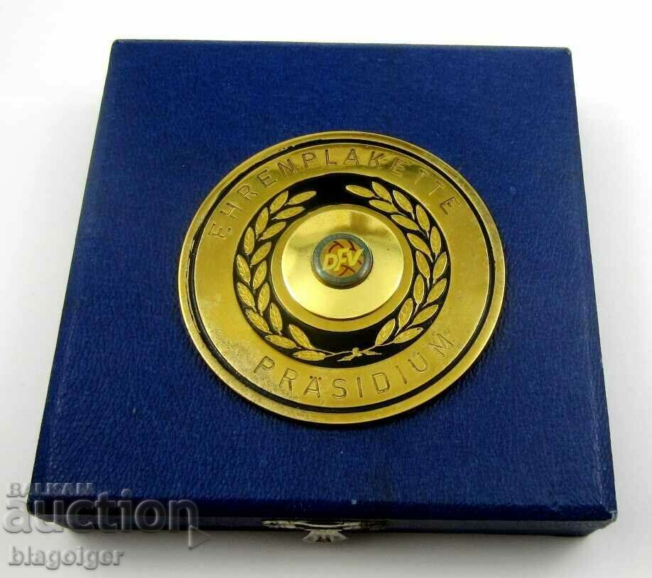 Delivery of Honorary plaque-GDR Football Federation-DDR-Original Delivery of Honorary plaque-GDR Football Federation-DDR-Original