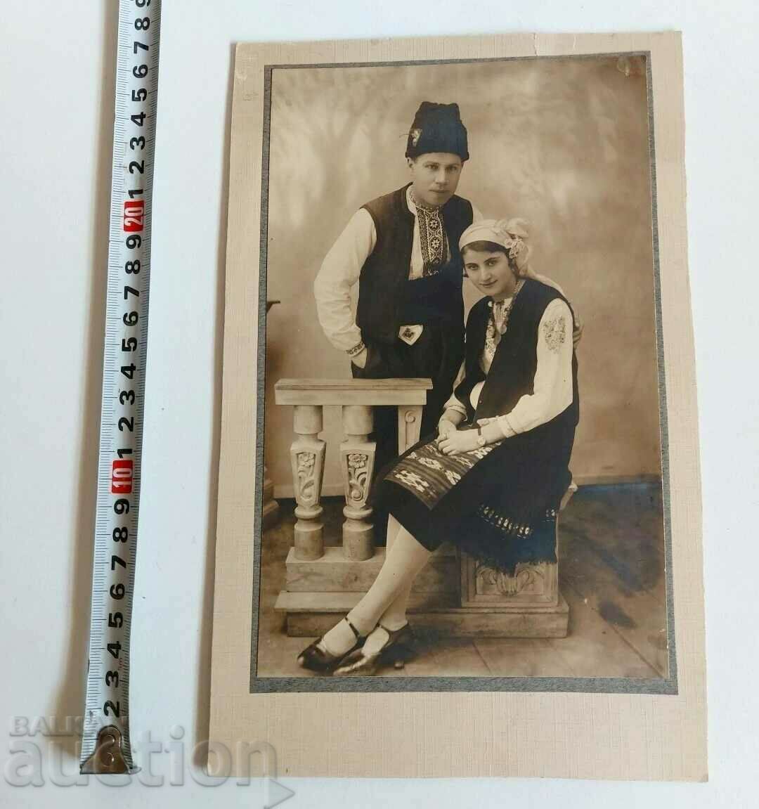 WEARING CAP APRON SNAPPY OLD PHOTO PHOTOGRAPHY with price 125.00 BGN | € 63.91