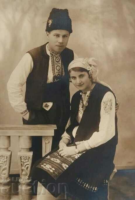 WEARING CAP APRON SNAPPY OLD PHOTO PHOTOGRAPHY - 5