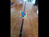 Breloc vechi cub Rubik