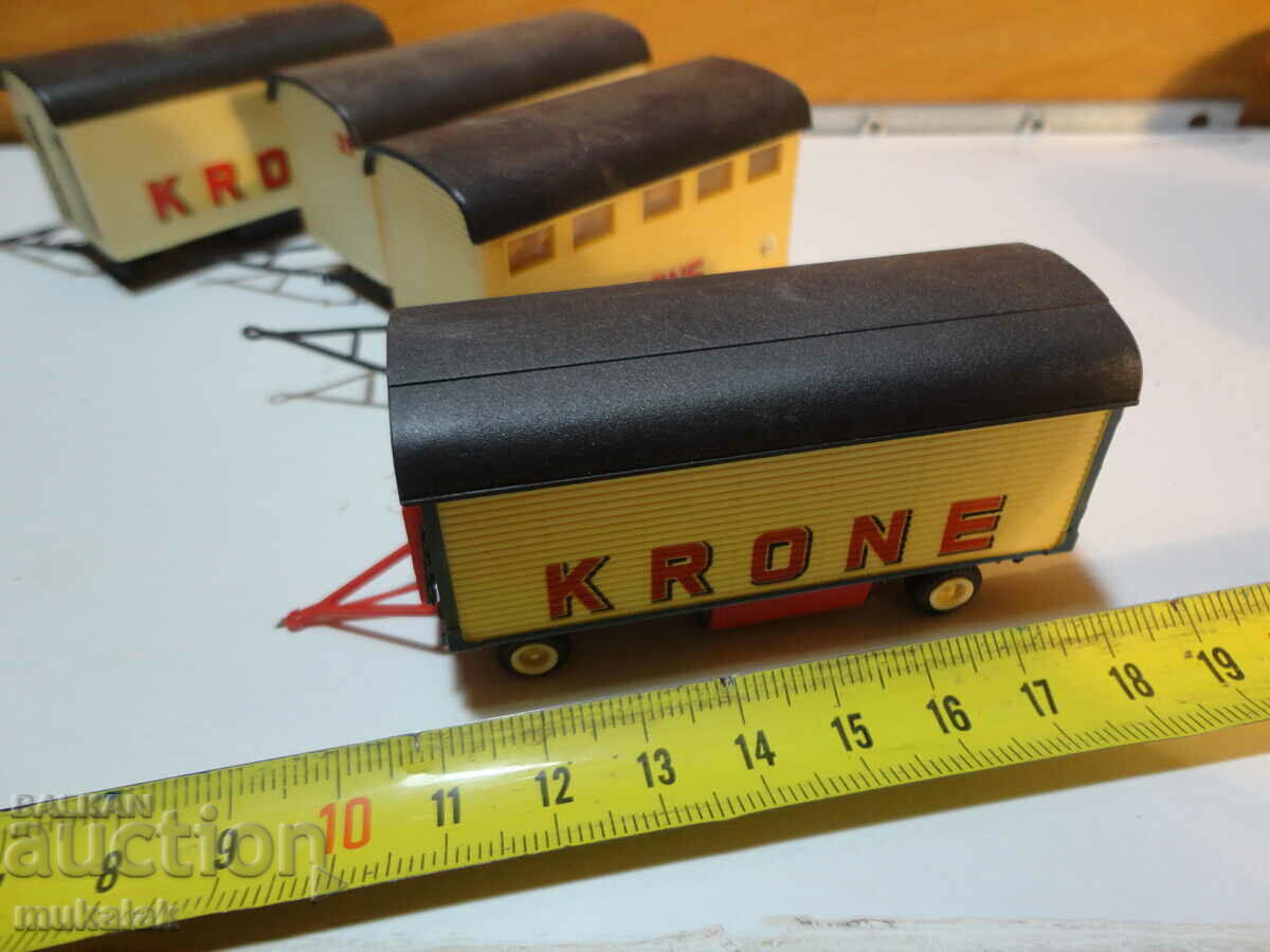 WIKING?HERPA?PREISER?KIBRI? HO 1/87 VAN CIRCUS TRAILER - 6