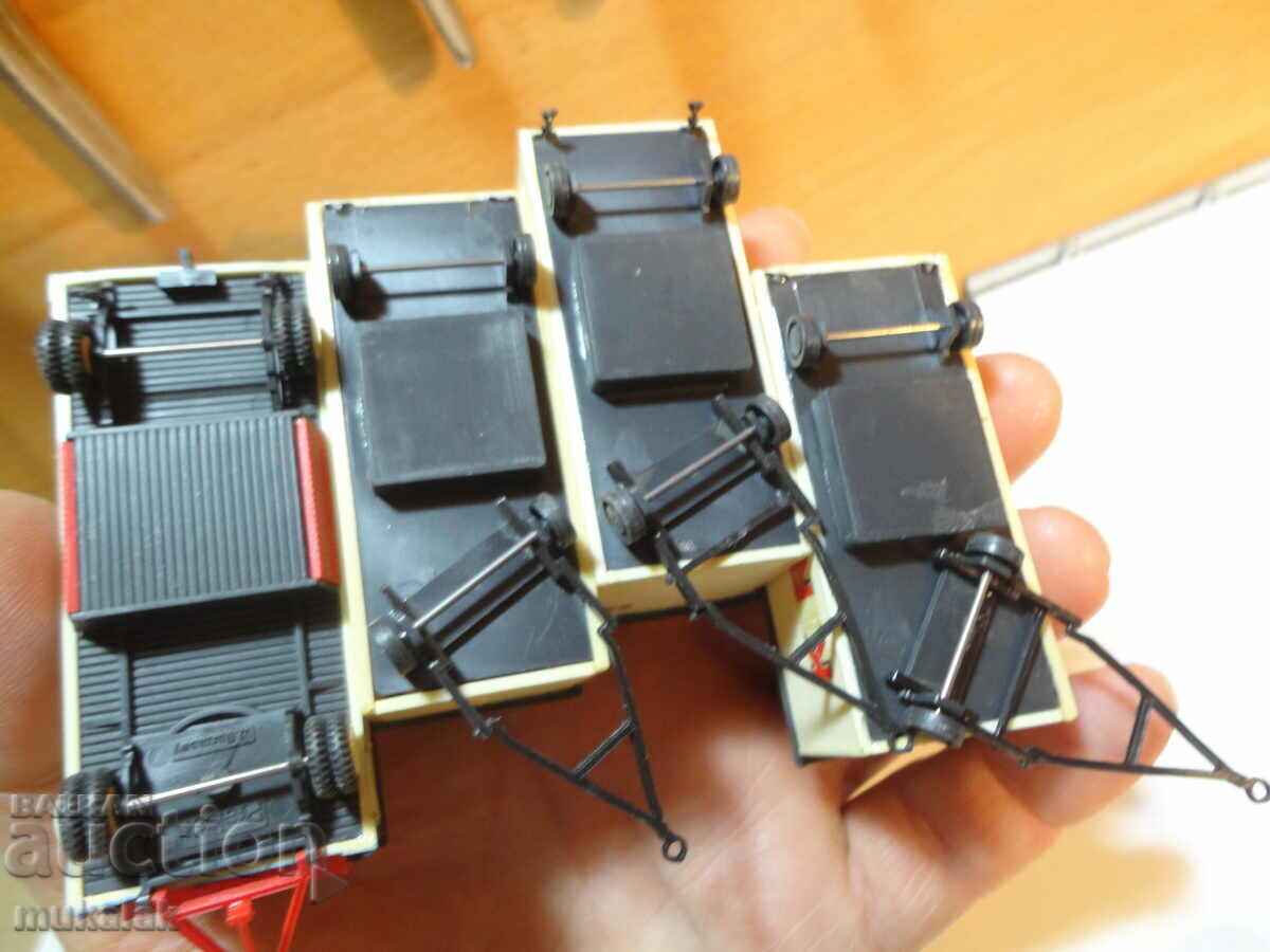 WIKING?HERPA?PREISER?KIBRI? HO 1/87 VAN CIRCUS TRAILER - 7