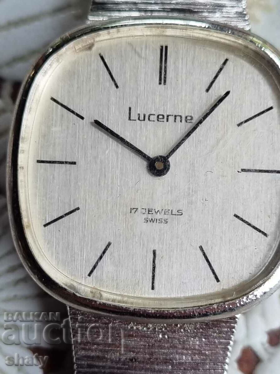 Швейцарски часовник. Оригинал с цена 70.00 лв. | € 35.79 Швейцарски часовник. Оригинал с цена 70.00 лв. | € 35.79