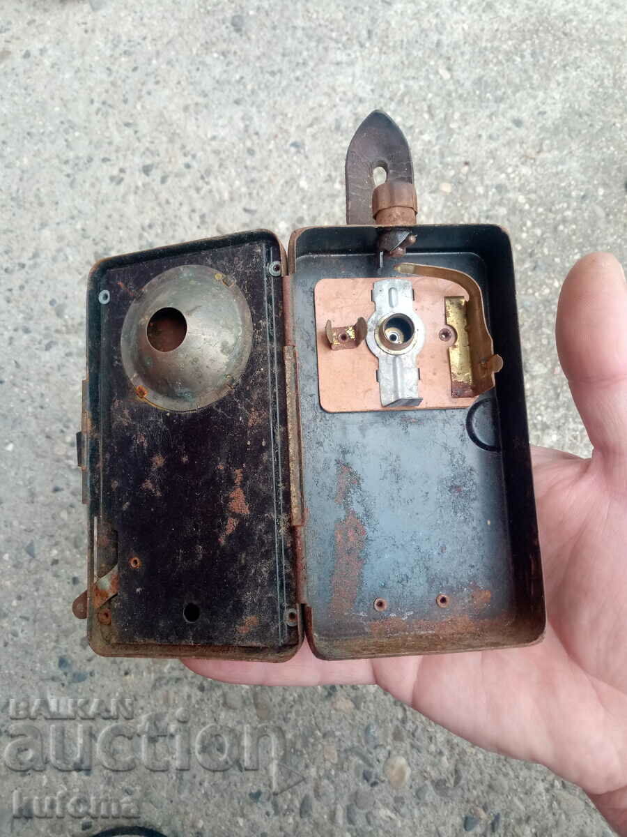 Δημοπρασία Παλαιός γερμανικός στρατιωτικός φακός Pertrix 679L Δημοπρασία Παλαιός γερμανικός στρατιωτικός φακός Pertrix 679L