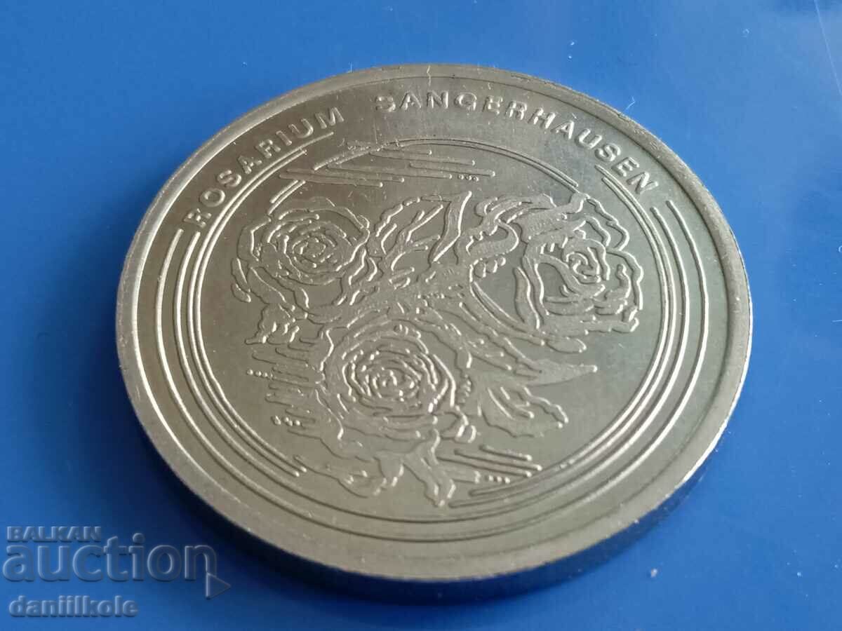 Delivery of *$*Y*$* ROSENSTAT PLAQUE - ROSARIUM CONCERT HALL *$*Y*$* Delivery of *$*Y*$* ROSENSTAT PLAQUE - ROSARIUM CONCERT HALL *$*Y*$*