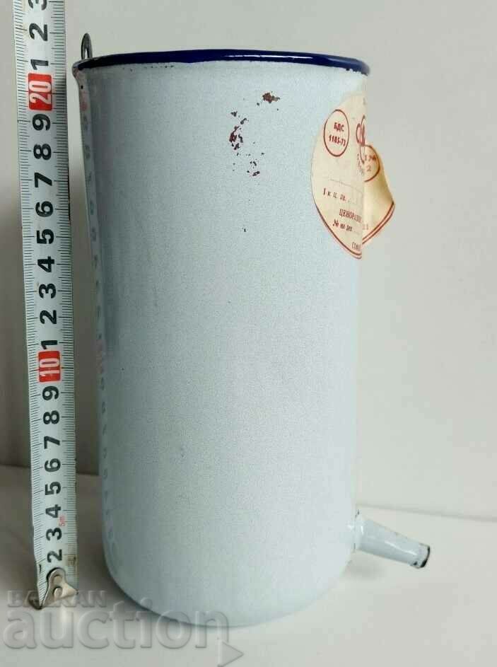 Auction OLD ENAMEL CONTAINER IRRIGATOR ENEMA LABEL Auction OLD ENAMEL CONTAINER IRRIGATOR ENEMA LABEL