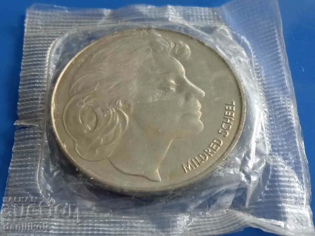 *$*Y*$* GERMAN CANCER FOUNDATION MILDRED SCHIELLE *$*Y*$* - 5 *$*Y*$* GERMAN CANCER FOUNDATION MILDRED SCHIELLE *$*Y*$* - 5