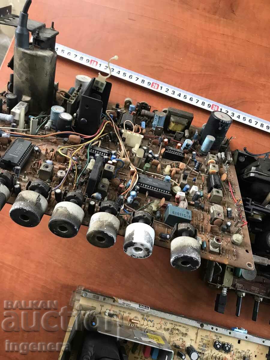 Доставка на СКРАП ЕЛЕКТРОНИКА ЕЛЕМЕНТИ ПОЗЛАТА ПЛАТКА ПЛАТКИ