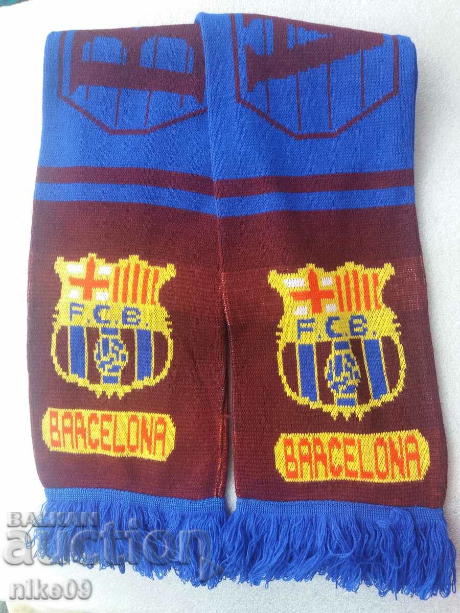 FC Barcelona оригинален ретро шал!