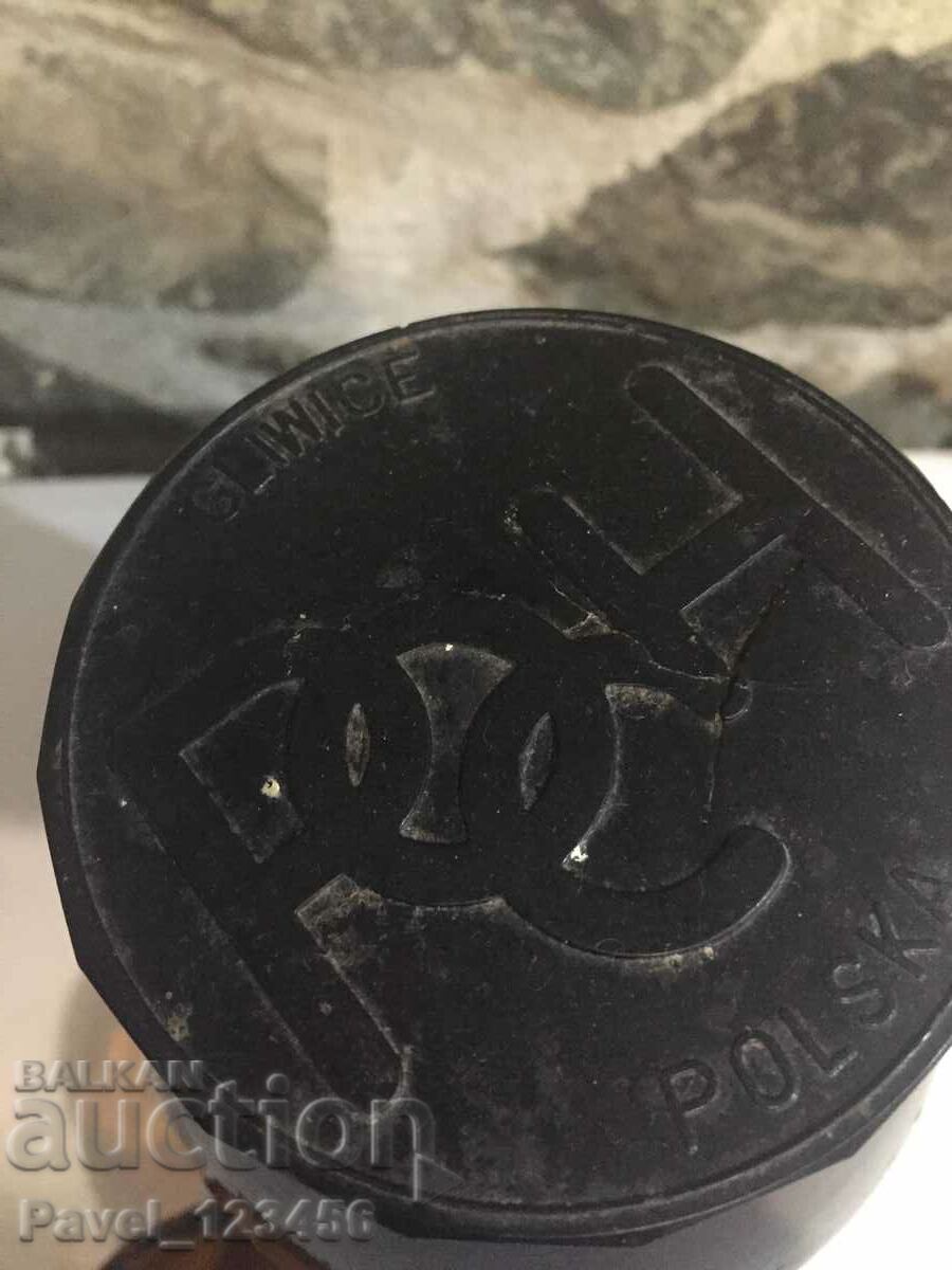 Delivery of old medicine jars ? Delivery of old medicine jars ?