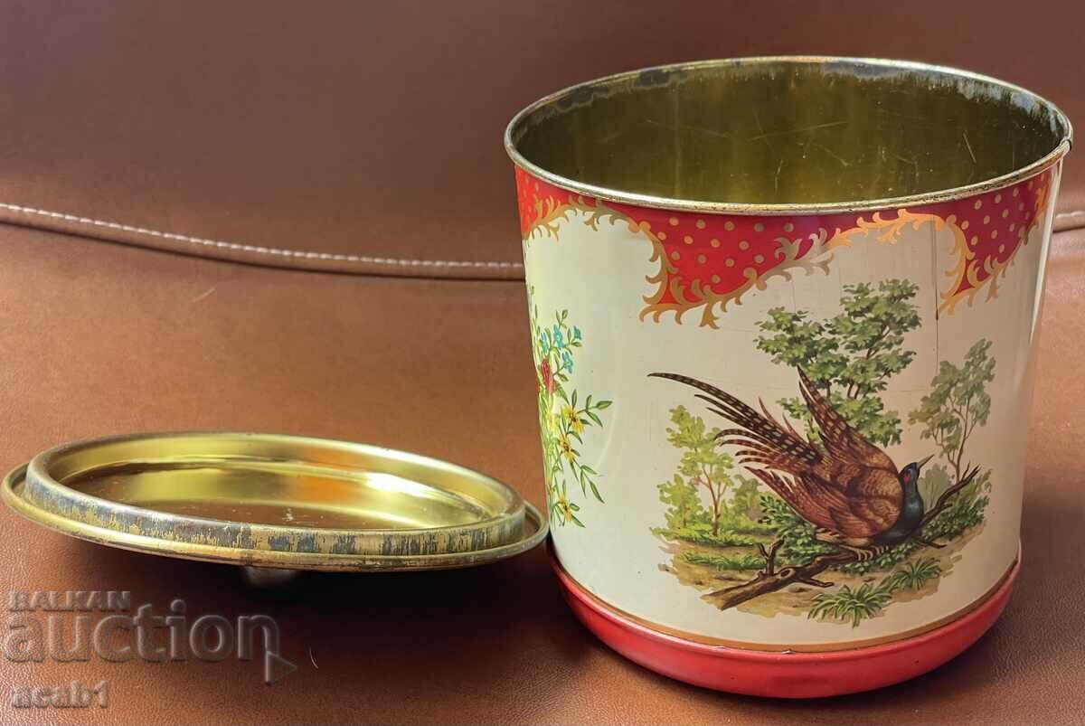 Auction  An old box from Eduscho Kaffee