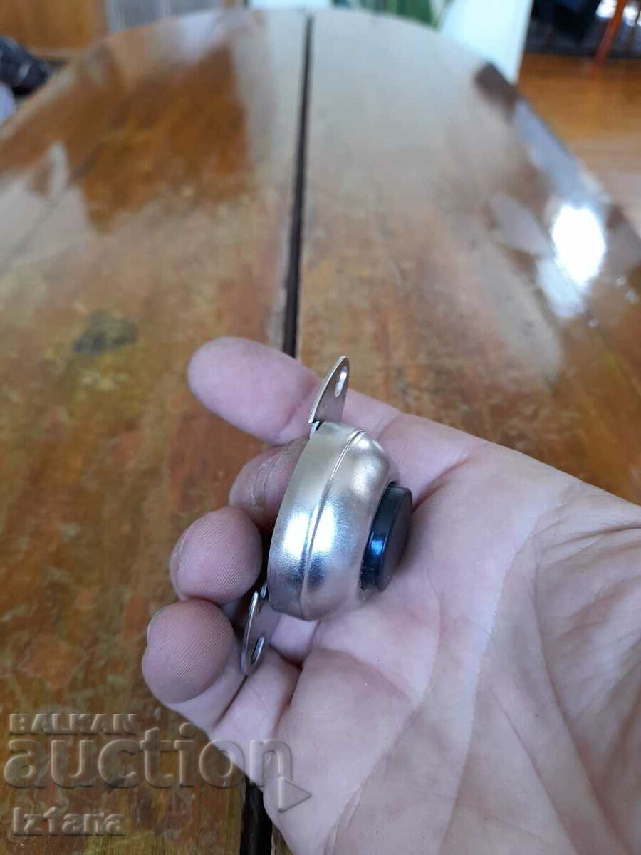 Auction Old button Auction Old button