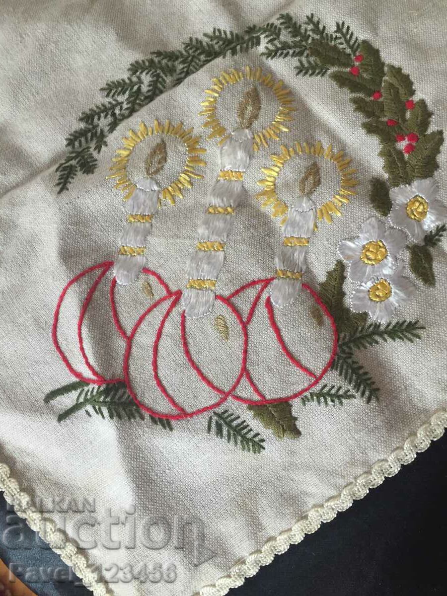 Δημοπρασία Πολλά βουλγαρικά κεντήματα Δημοπρασία Πολλά βουλγαρικά κεντήματα