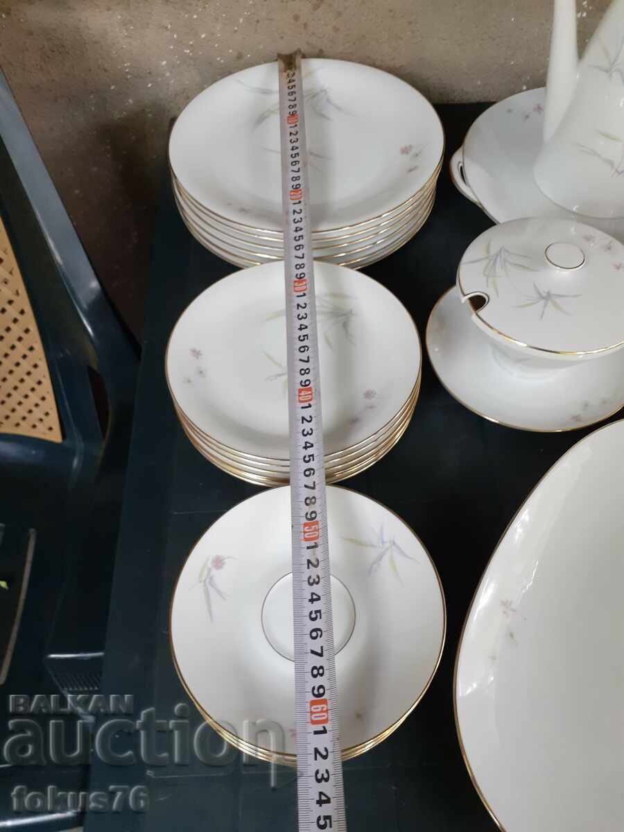 Porcelain large service Bavaria Tirschenreuth Germany 31 pieces - 6 Porcelain large service Bavaria Tirschenreuth Germany 31 pieces - 6