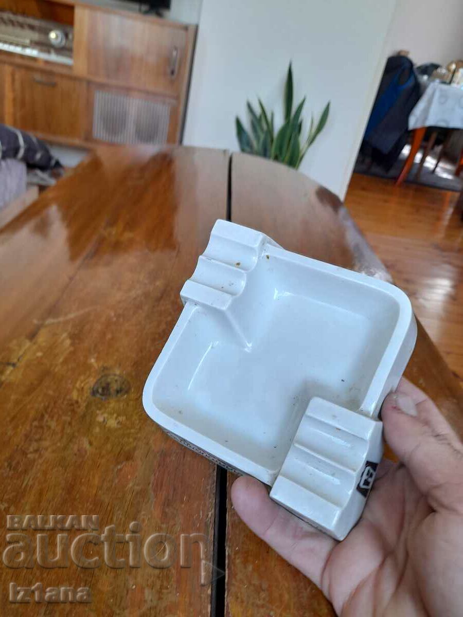 Delivery of Old ashtray Pivo Kamenitsa Delivery of Old ashtray Pivo Kamenitsa