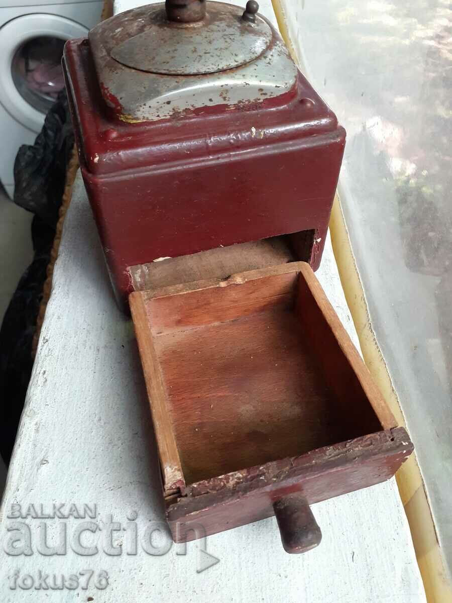 Παράδοση Παλαιός ξύλινος μύλος