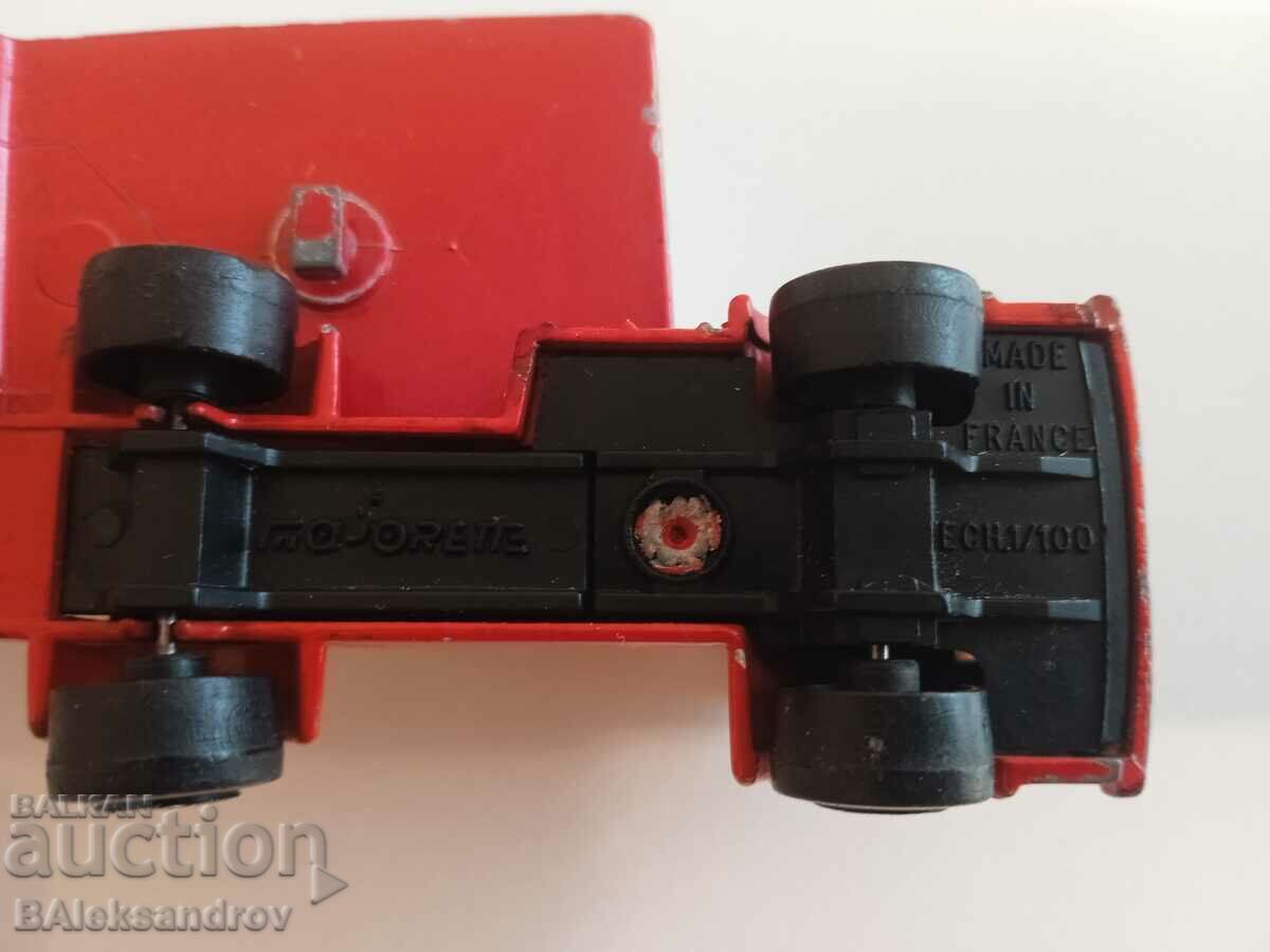 Ένα παλιό συλλεκτικό φορτηγό - 7 Ένα παλιό συλλεκτικό φορτηγό - 7