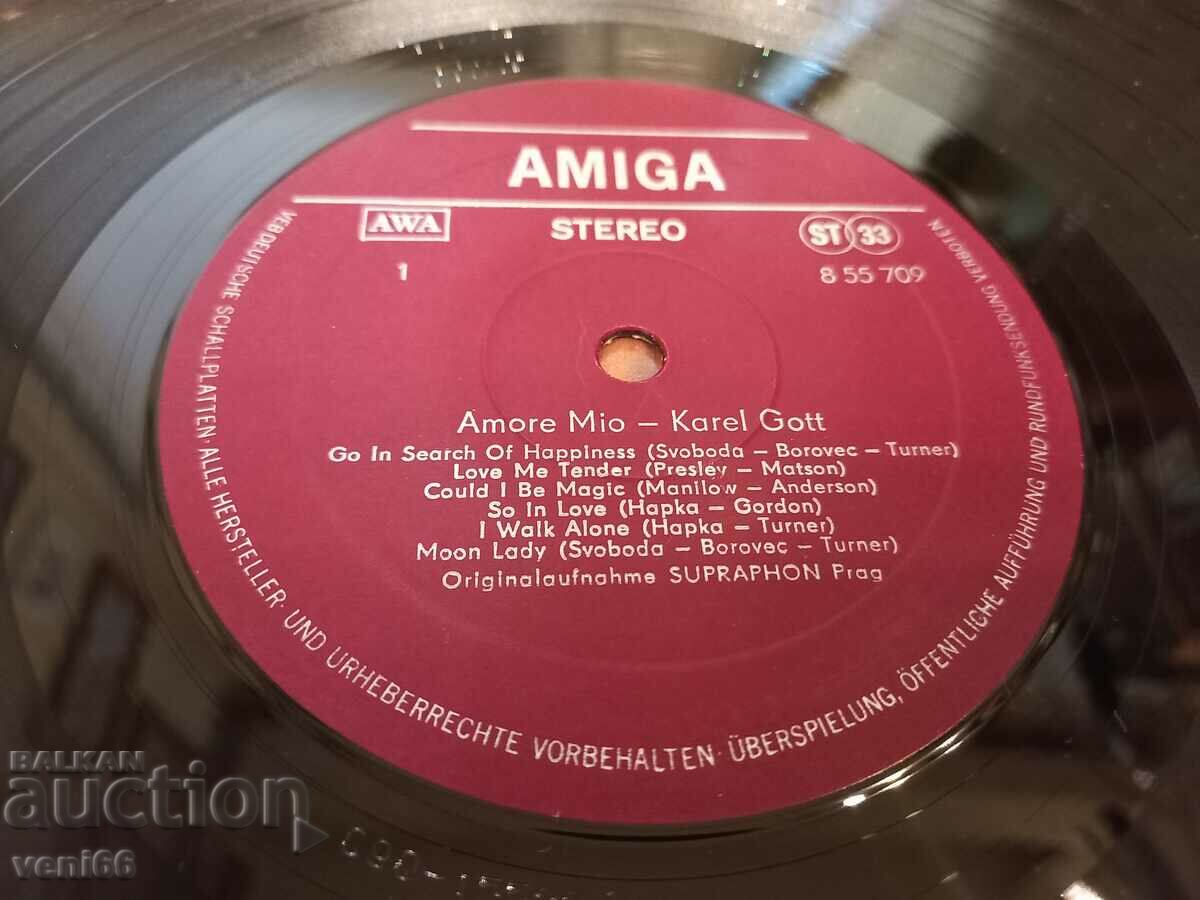 Auction Gramophone record - Karel Gott Auction Gramophone record - Karel Gott