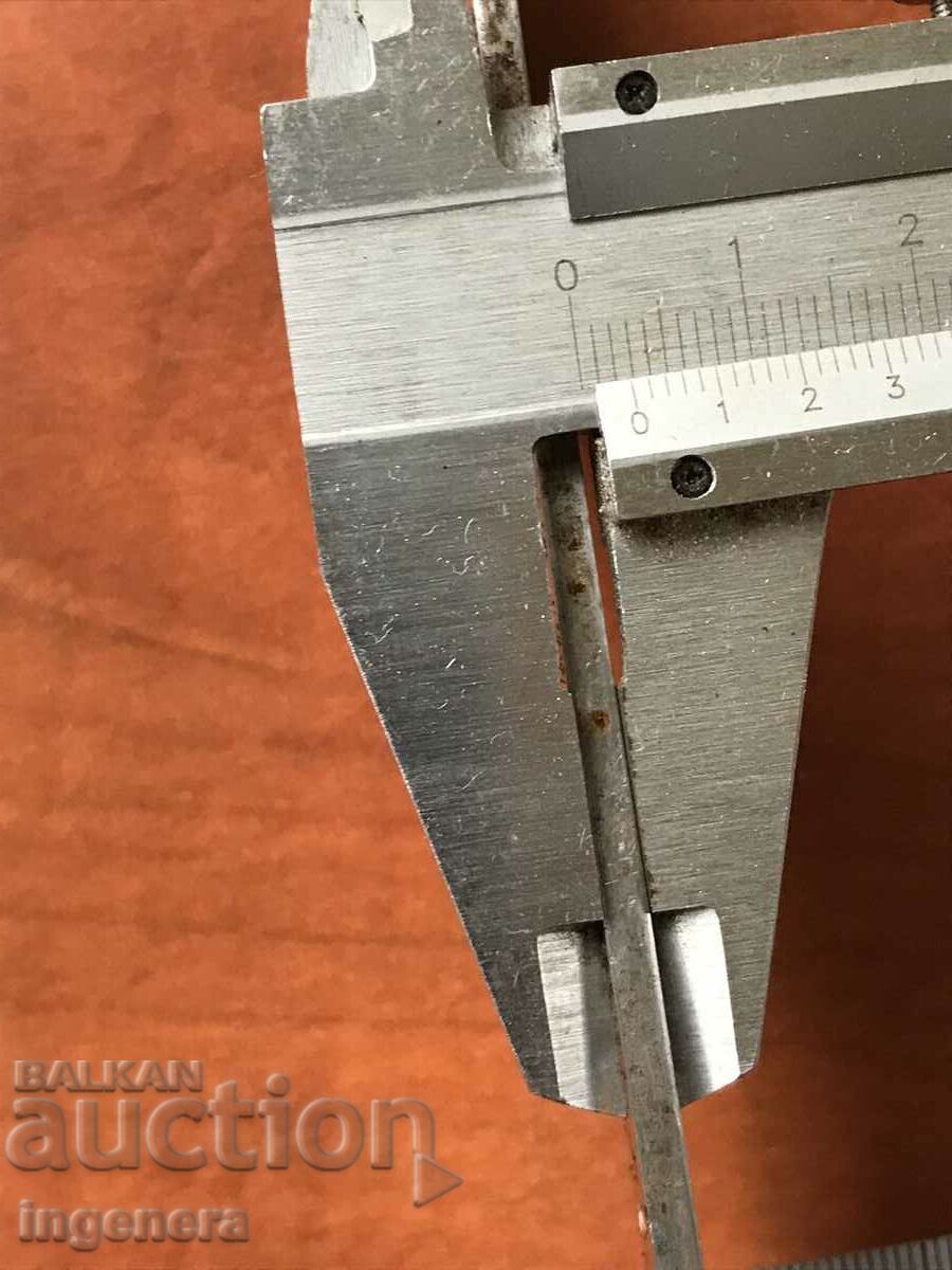 KNIFE BLADE WITH LEATHER CANIA ORNAMENTS - 7 KNIFE BLADE WITH LEATHER CANIA ORNAMENTS - 7