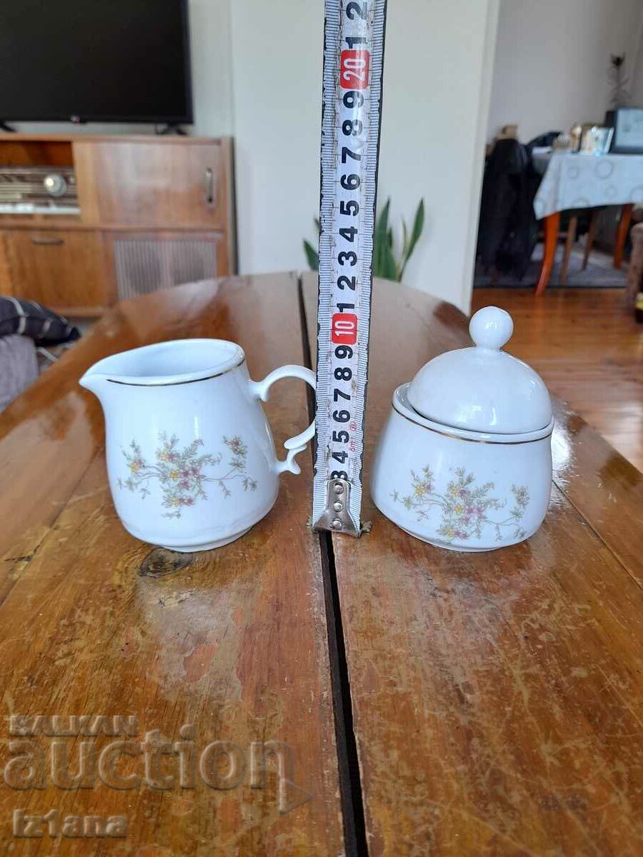 Auction Old porcelain set, sugar bowl, jug Auction Old porcelain set, sugar bowl, jug