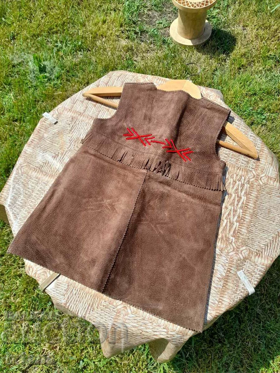 Old children's leather cloth - 6 Old children's leather cloth - 6