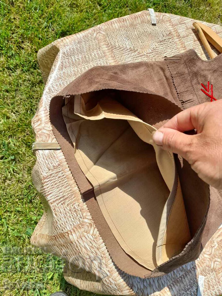 Old children's leather cloth - 7 Old children's leather cloth - 7