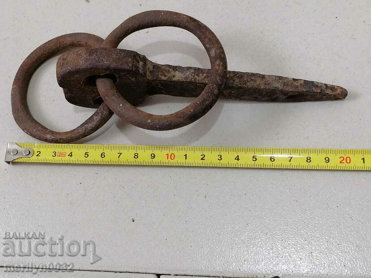 Auction Metal rings, wrought iron ok for cart Auction Metal rings, wrought iron ok for cart