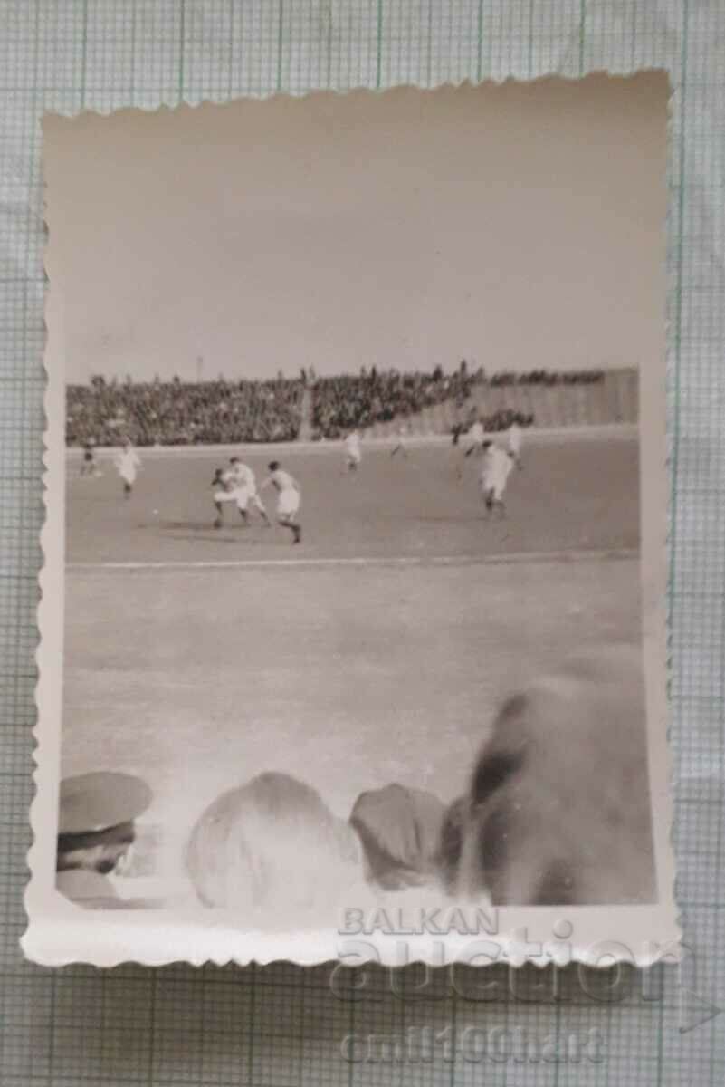 Παλιά φωτογραφία Ποδοσφαιρικός αγώνας 2 : 0 για τον Μπότεφ