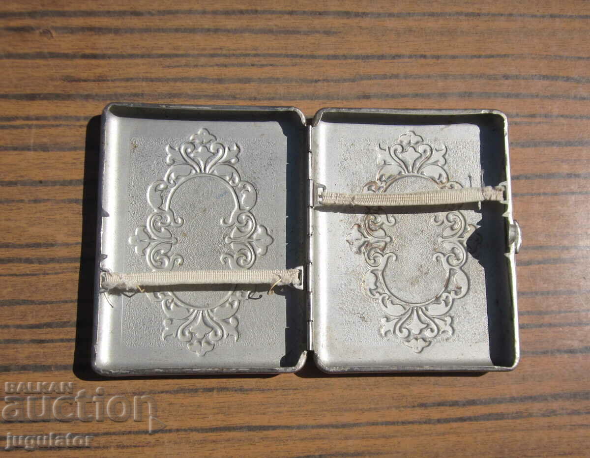 Auction old antique metal snuffbox with ornaments Auction old antique metal snuffbox with ornaments