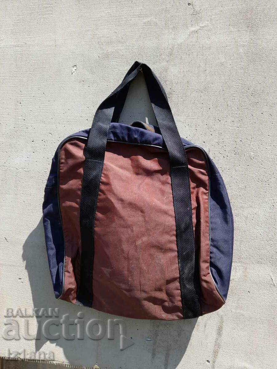 Auction Old bag, youth bag Auction Old bag, youth bag