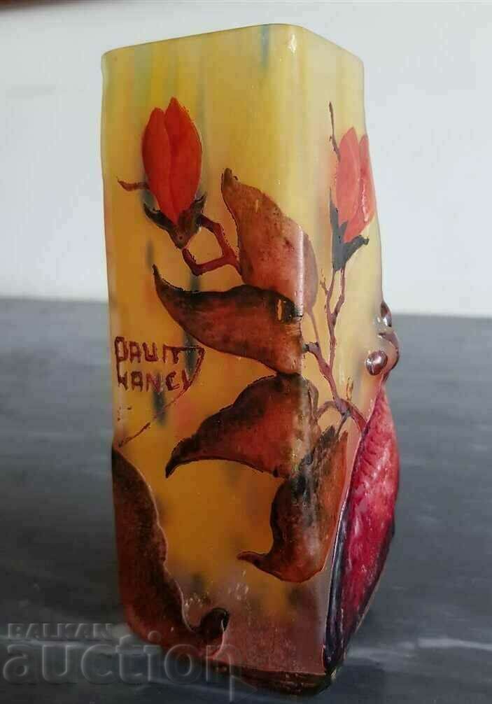 Beautiful NANCY DAUM NANCY Art Nouveau vase with butterfly replica