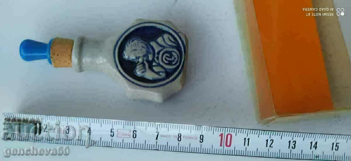 Колекционно порцеланово шишенце за емфие - 6 Колекционно порцеланово шишенце за емфие - 6