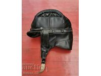 RETRO LEATHER MOTORCYCLE HELMET FROM THE 1950s