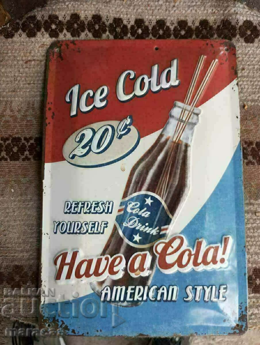 Μεταλλικό πιάτο Μεταλλικό πιάτο