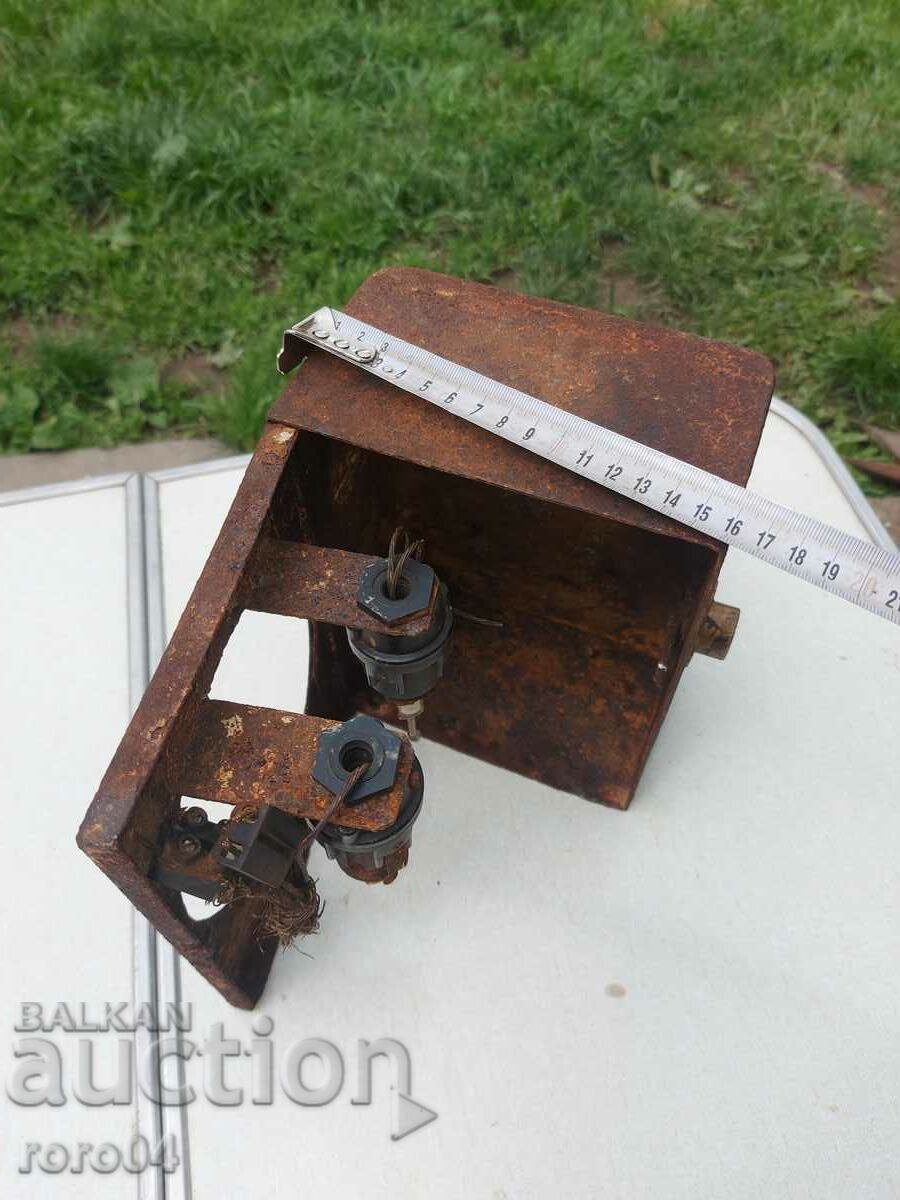 Auction DASHBOARD - CORROSION - ENAMELED SIGNS Auction DASHBOARD - CORROSION - ENAMELED SIGNS