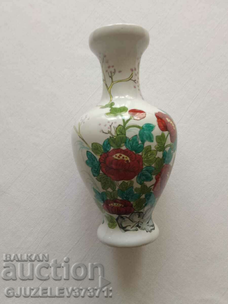 Стара ваза порцелан