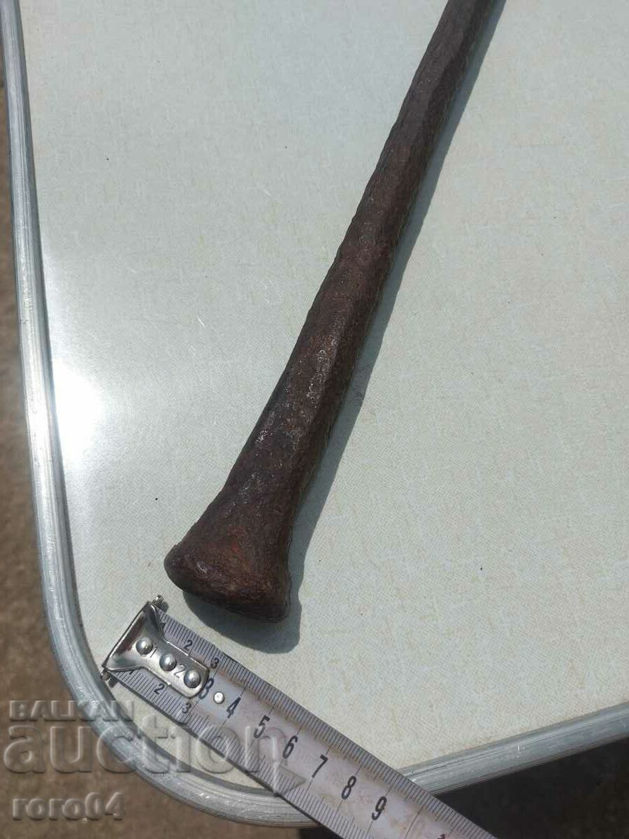 Auction 300 YEARS OF DIY WROUGHT IRON Auction 300 YEARS OF DIY WROUGHT IRON