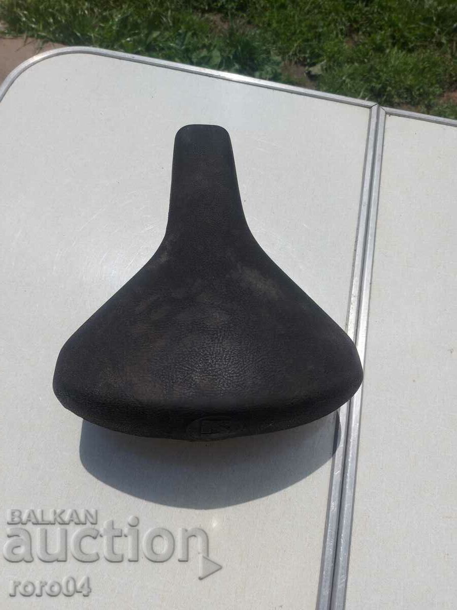 BALKAN - SEAT