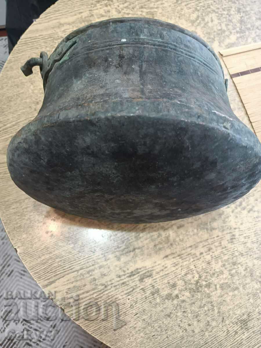 Παράδοση Χάλκινο καζάνι, μέντα