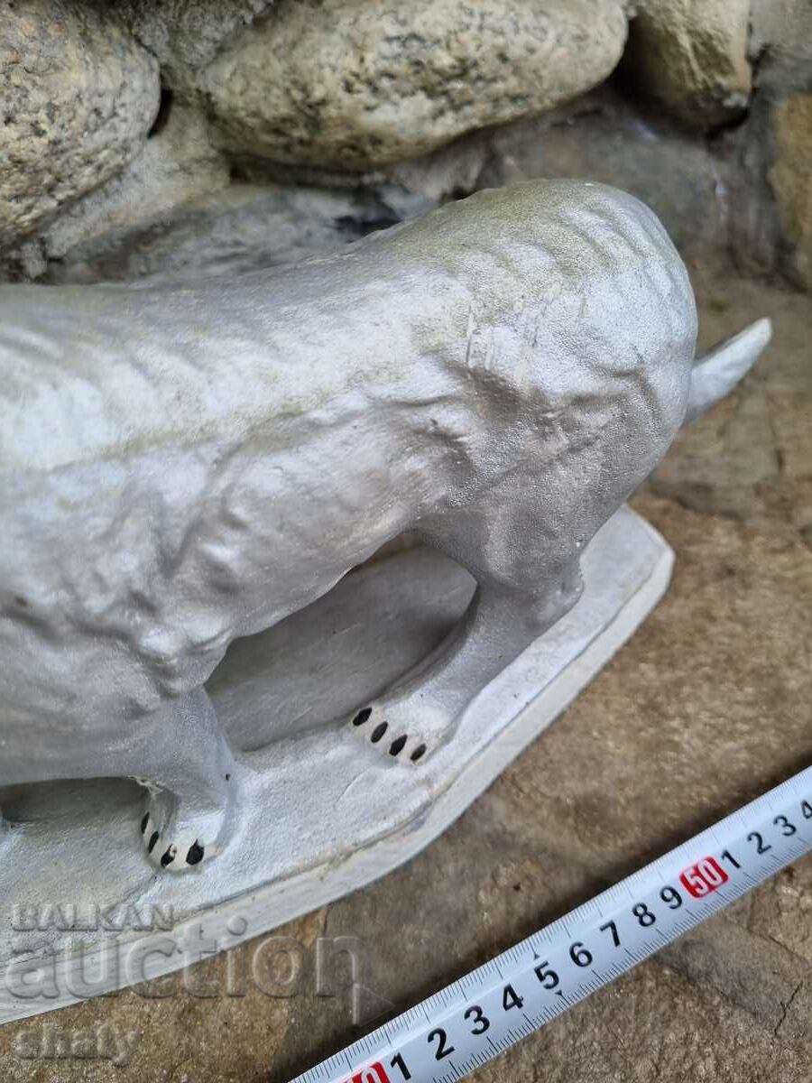 Wolf. Ceramics. Figure - 5