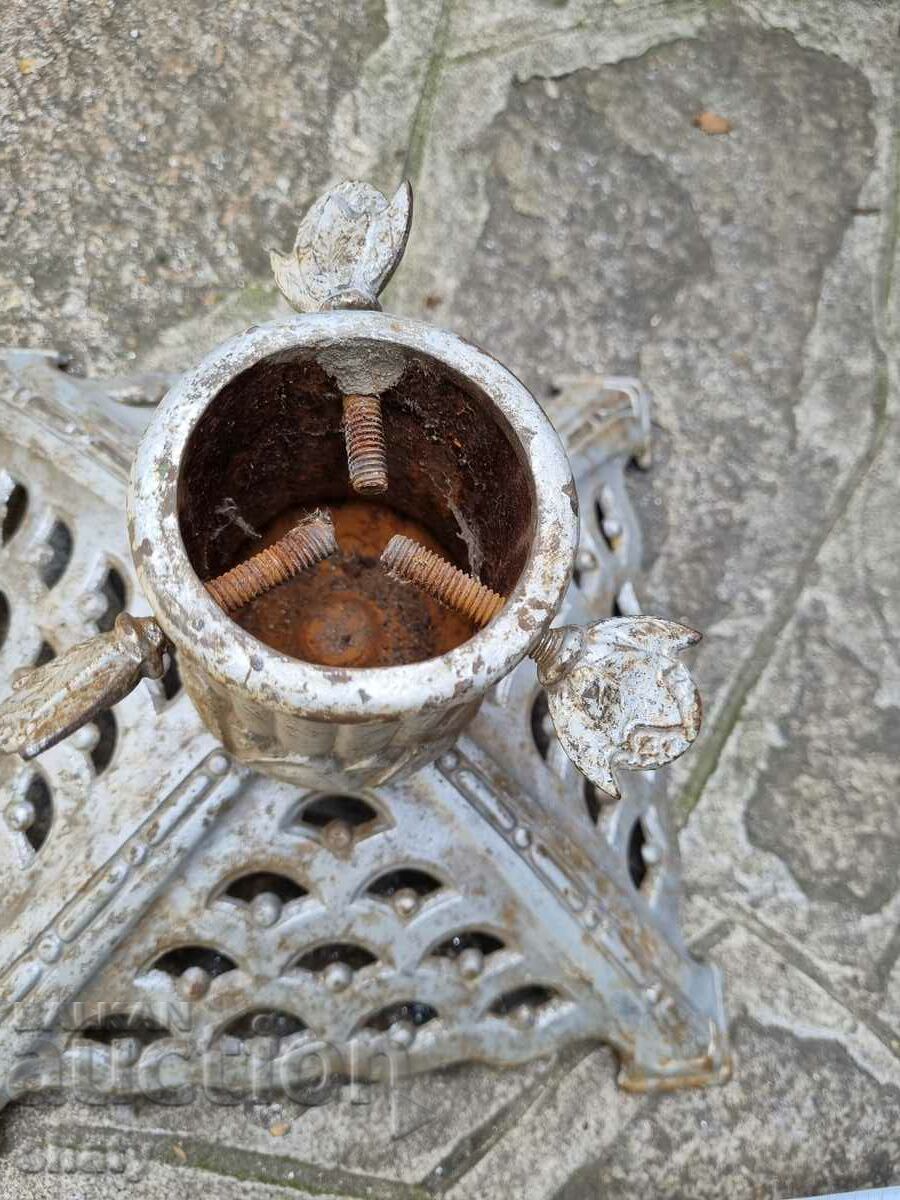Auction  Old cast iron Christmas tree stand