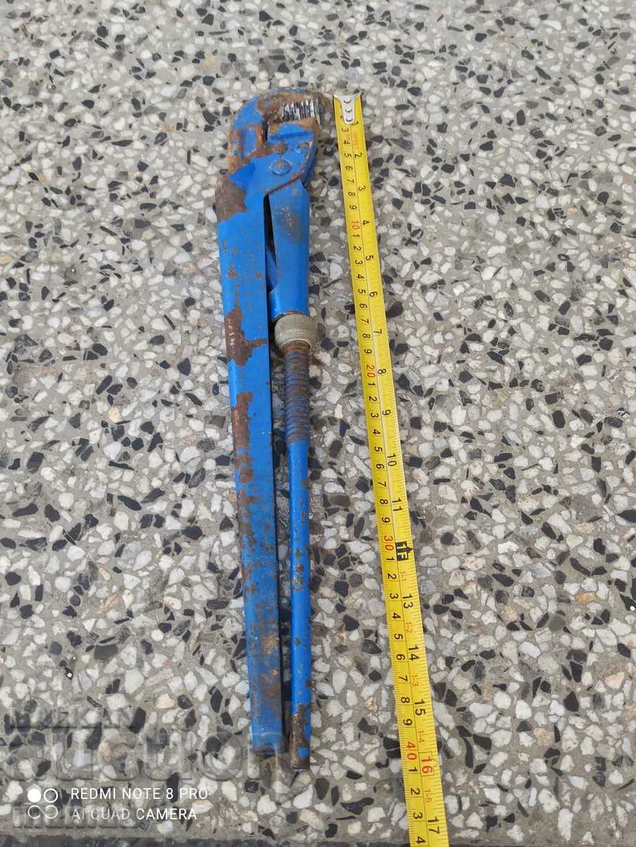 Κλειδί Chesmedji από το SOC με τιμή 24.00 BGN | € 12.27 Κλειδί Chesmedji από το SOC με τιμή 24.00 BGN | € 12.27