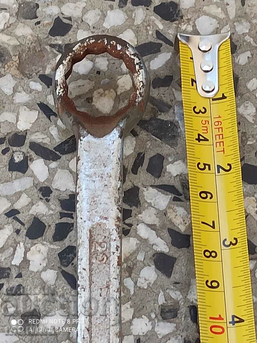 Delivery of Pipe wrench 20/22